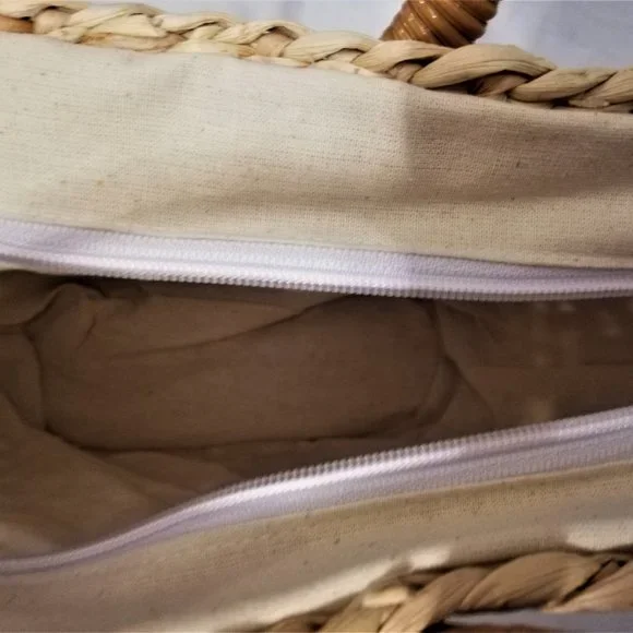 Wicker Handbag - Picture 3 of 4